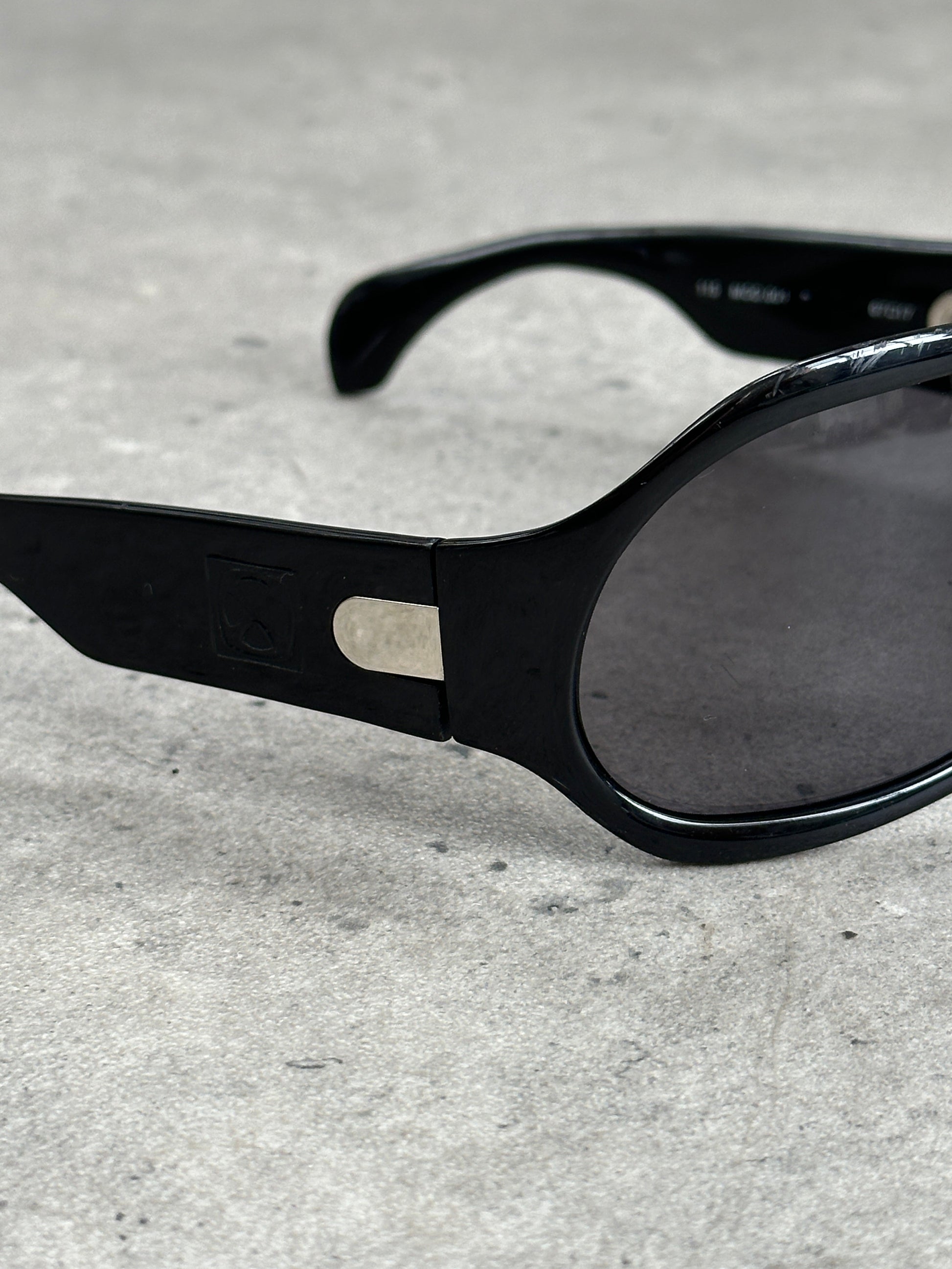 Vintage 2000s Oversized Shield Sunglasses