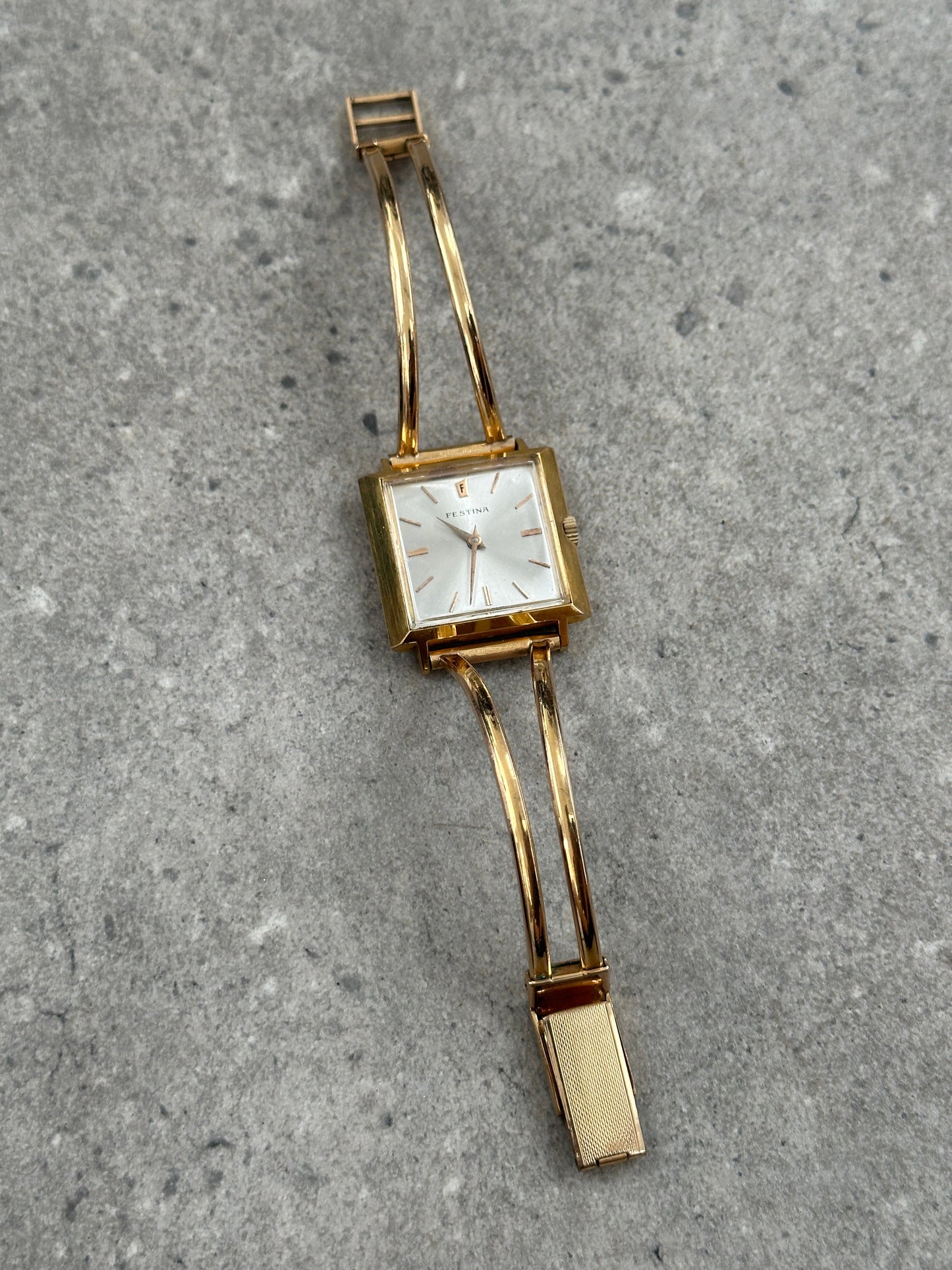 Vintage Festina 1970s Swiss Gold Tone Bracelet Mechanical Watch