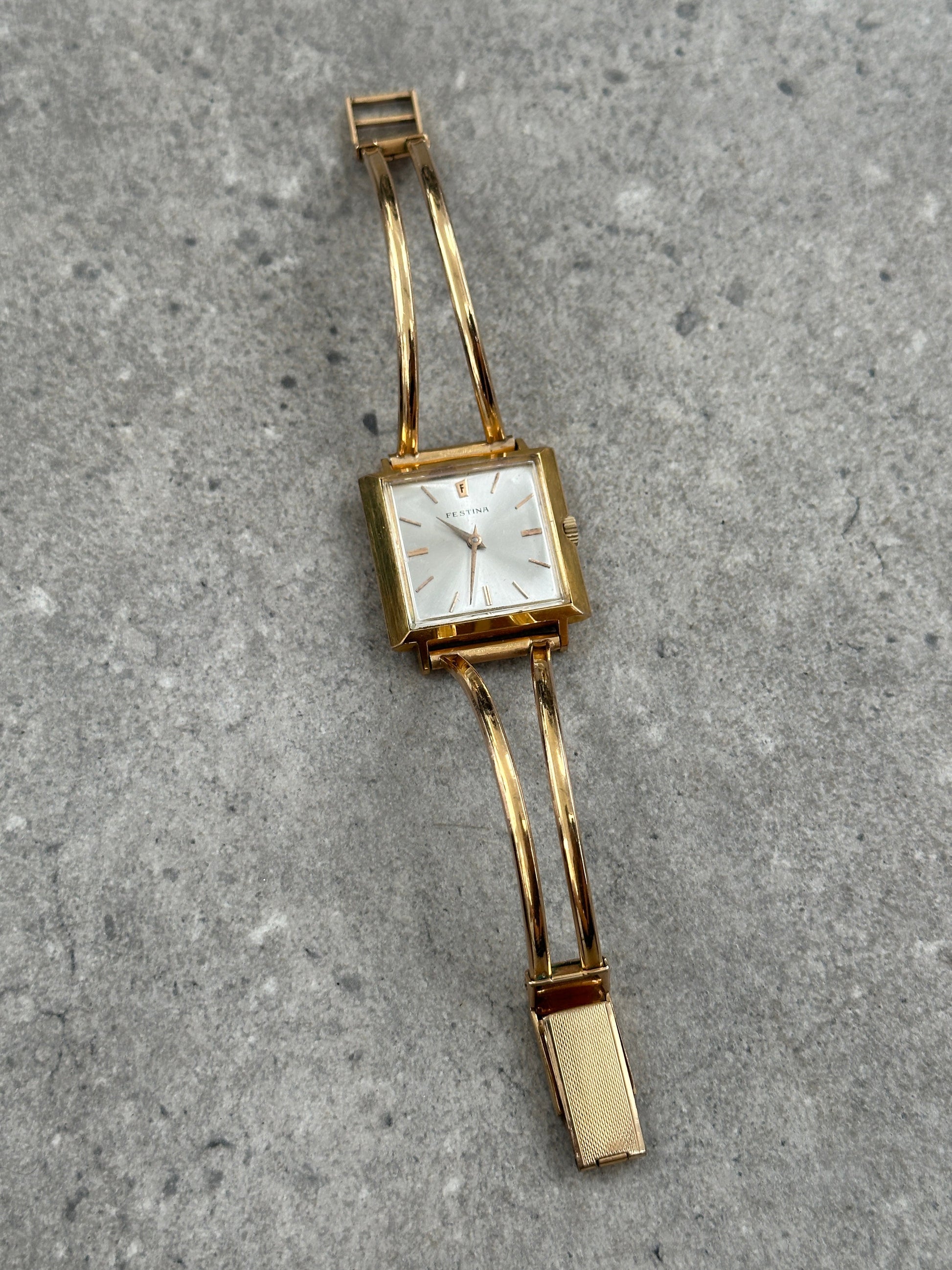 Vintage Festina 1970s Swiss Gold Tone Bracelet Mechanical Watch