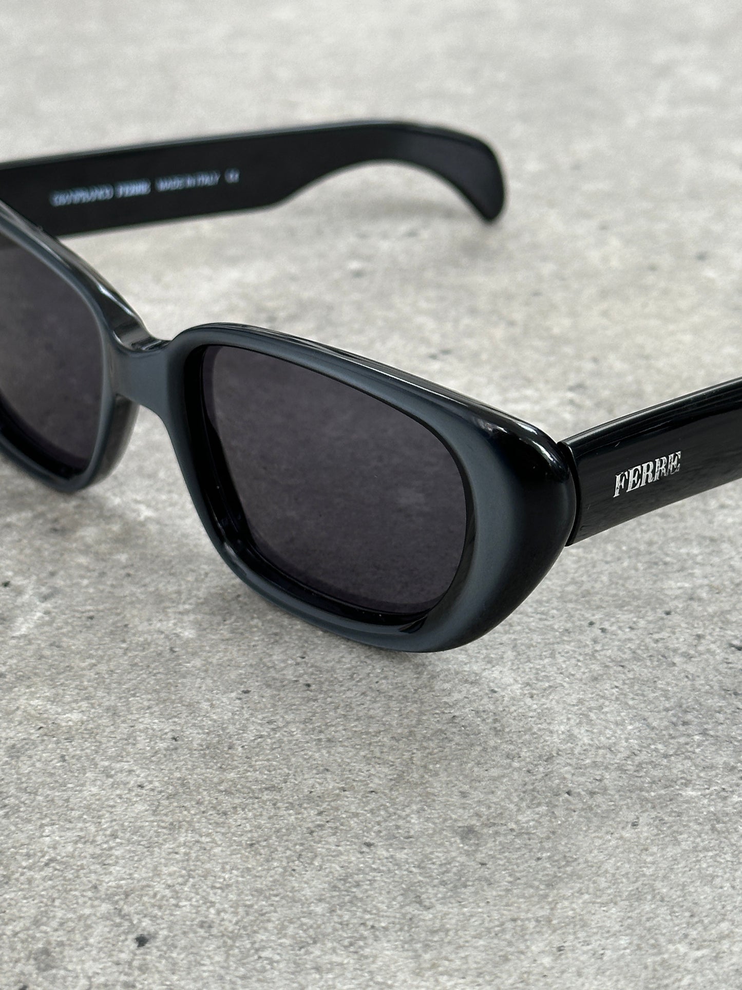 Gianfranco Ferre 2000s Rectangular Sunglasses