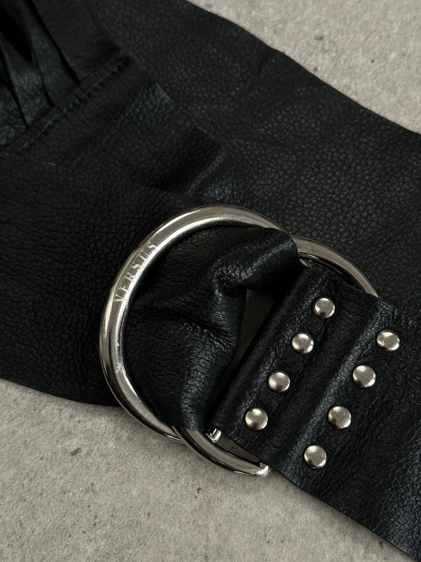 Gianni Versace Versus 1990s Leather Chunky Belt