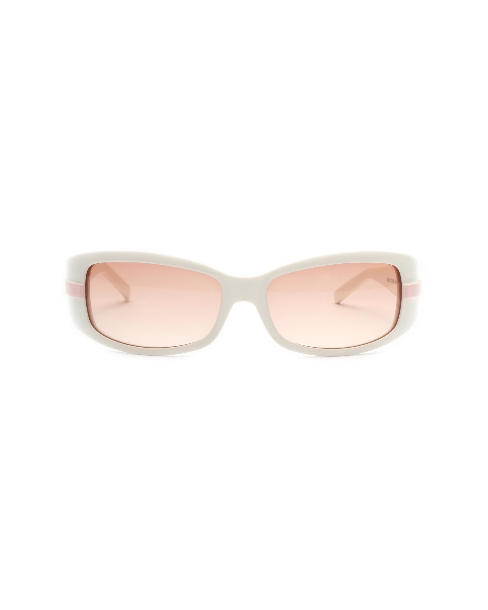 https://cdn.shopify.com/s/files/1/0818/5459/5398/files/2000s-furla-sunglasses-su181-199942.jpg?v=1745399962