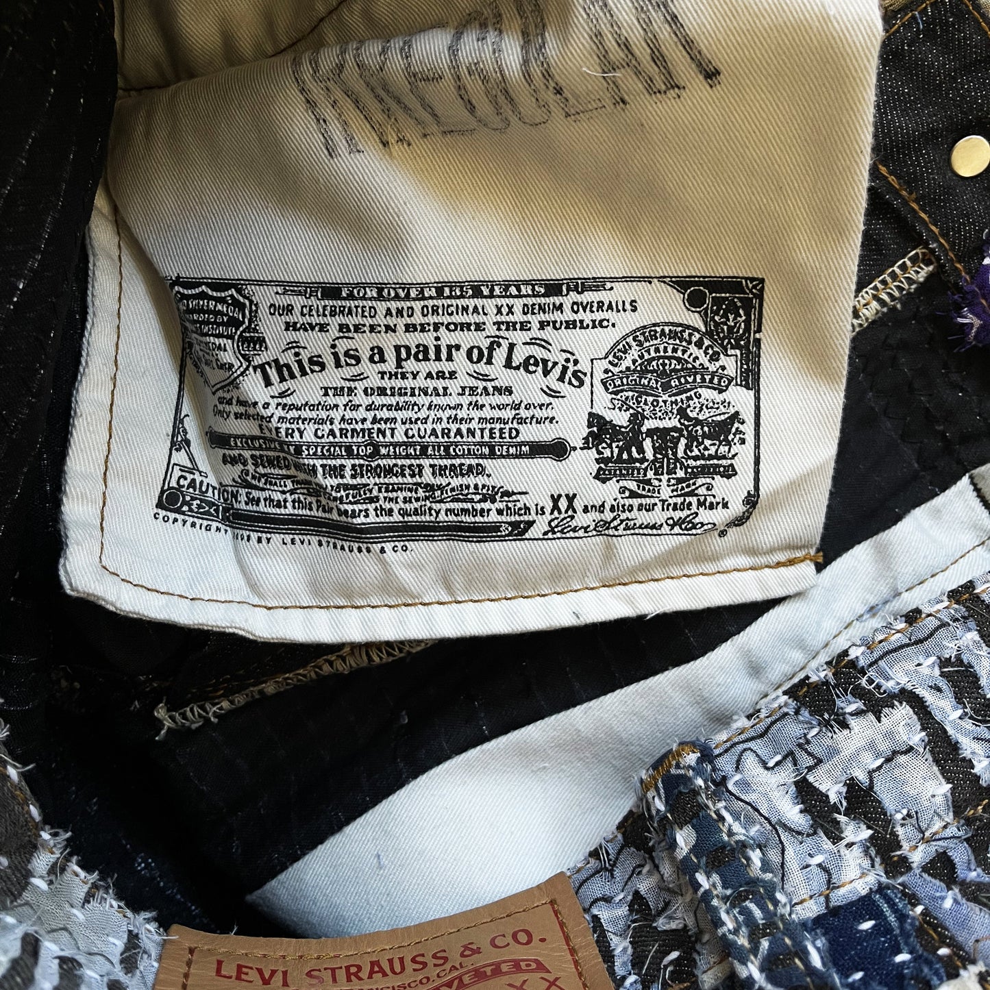 Boro Patchwork Sashiko Distressed Jeans - W32" | W32, Indigo