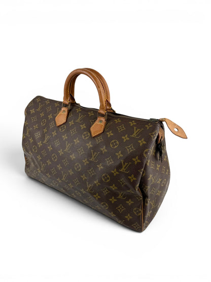 https://cdn.shopify.com/s/files/1/0812/5268/0004/files/2092947D-DEE7-4A39-8C87-DBBB90496D6F.jpg?v=1777301884
