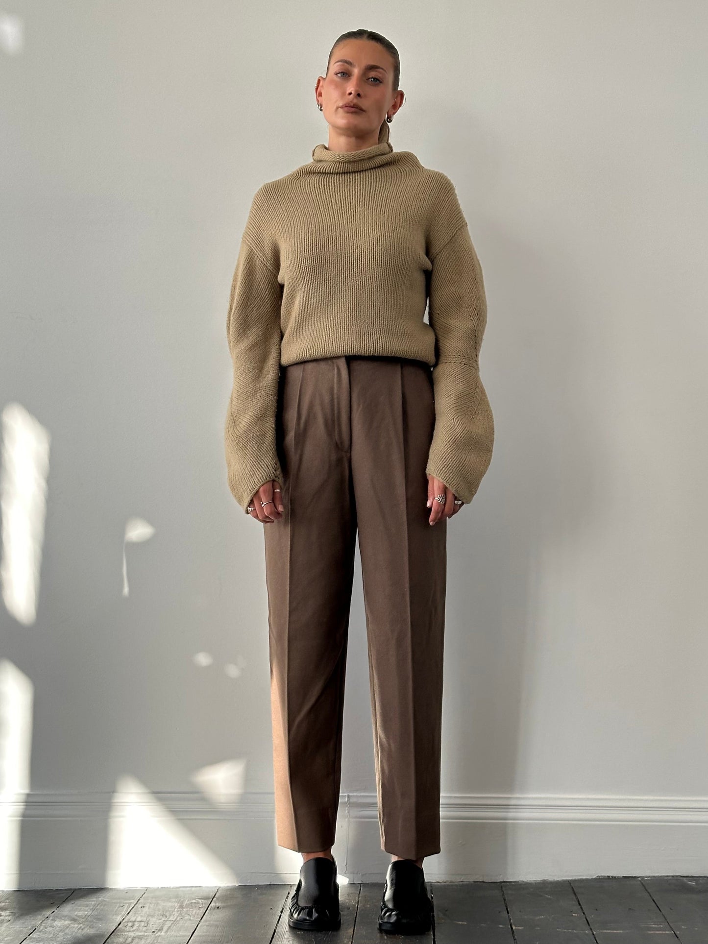 Italian Vintage Brushed Pure Wool Tapered Leg Trousers - W27