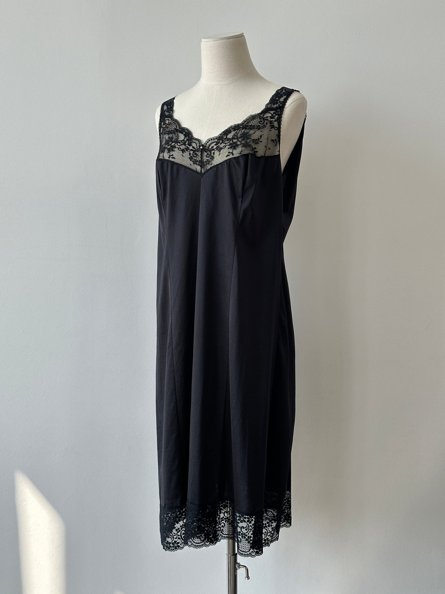 Vintage 1990s Satin Lace Midi Dress - L