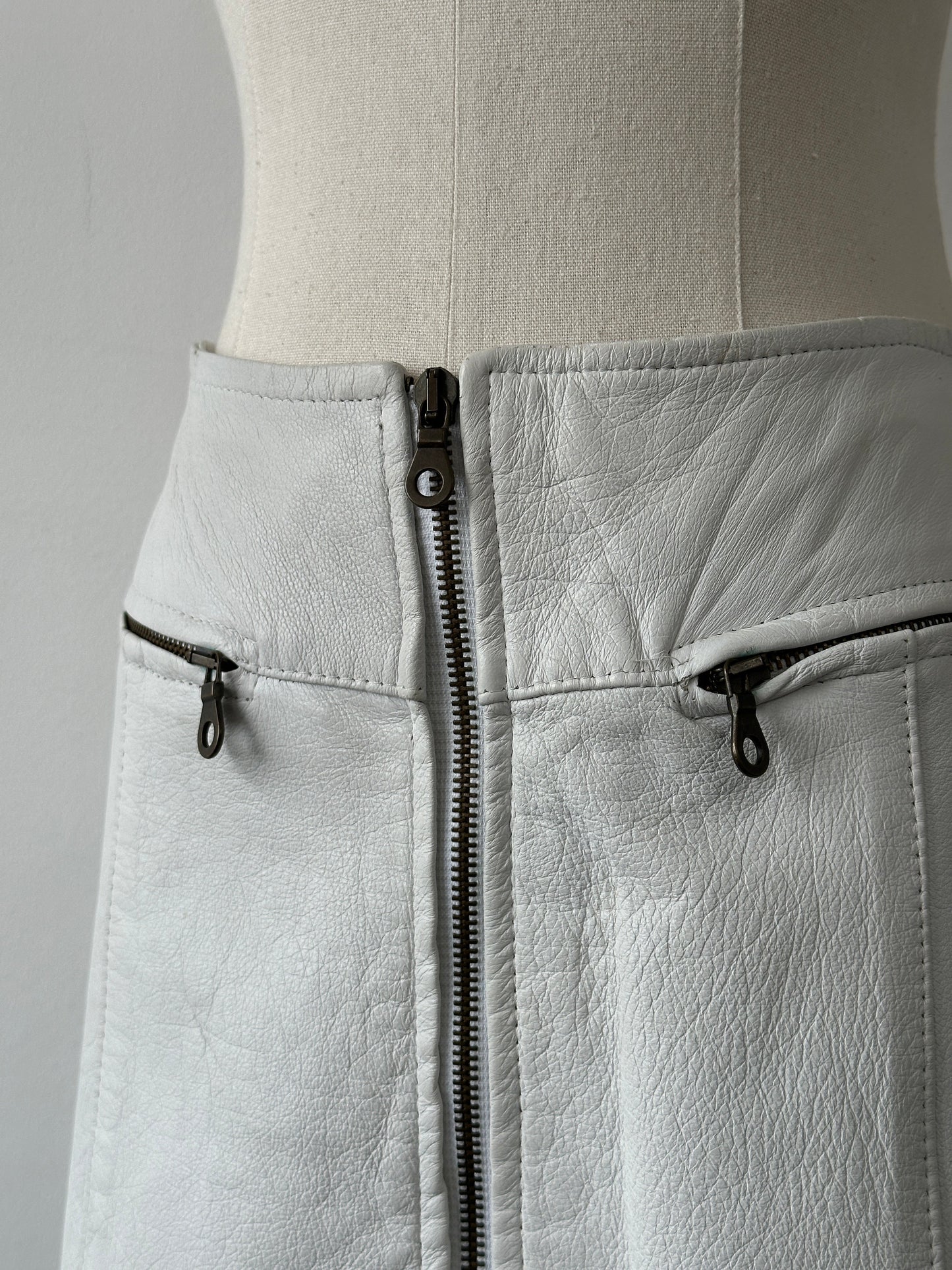 Italian Vintage 1990s Leather Mini Skirt - W26