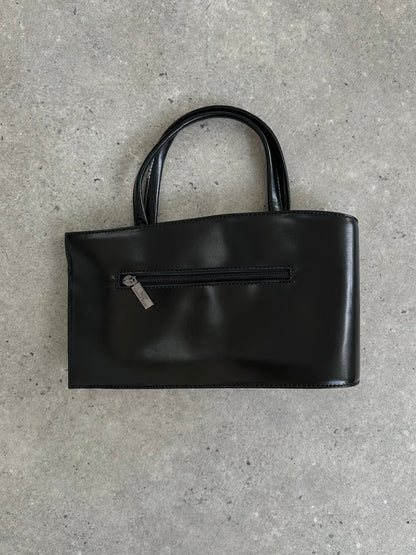 Italian Vintage 2000s Curved Leather Hand Bag
