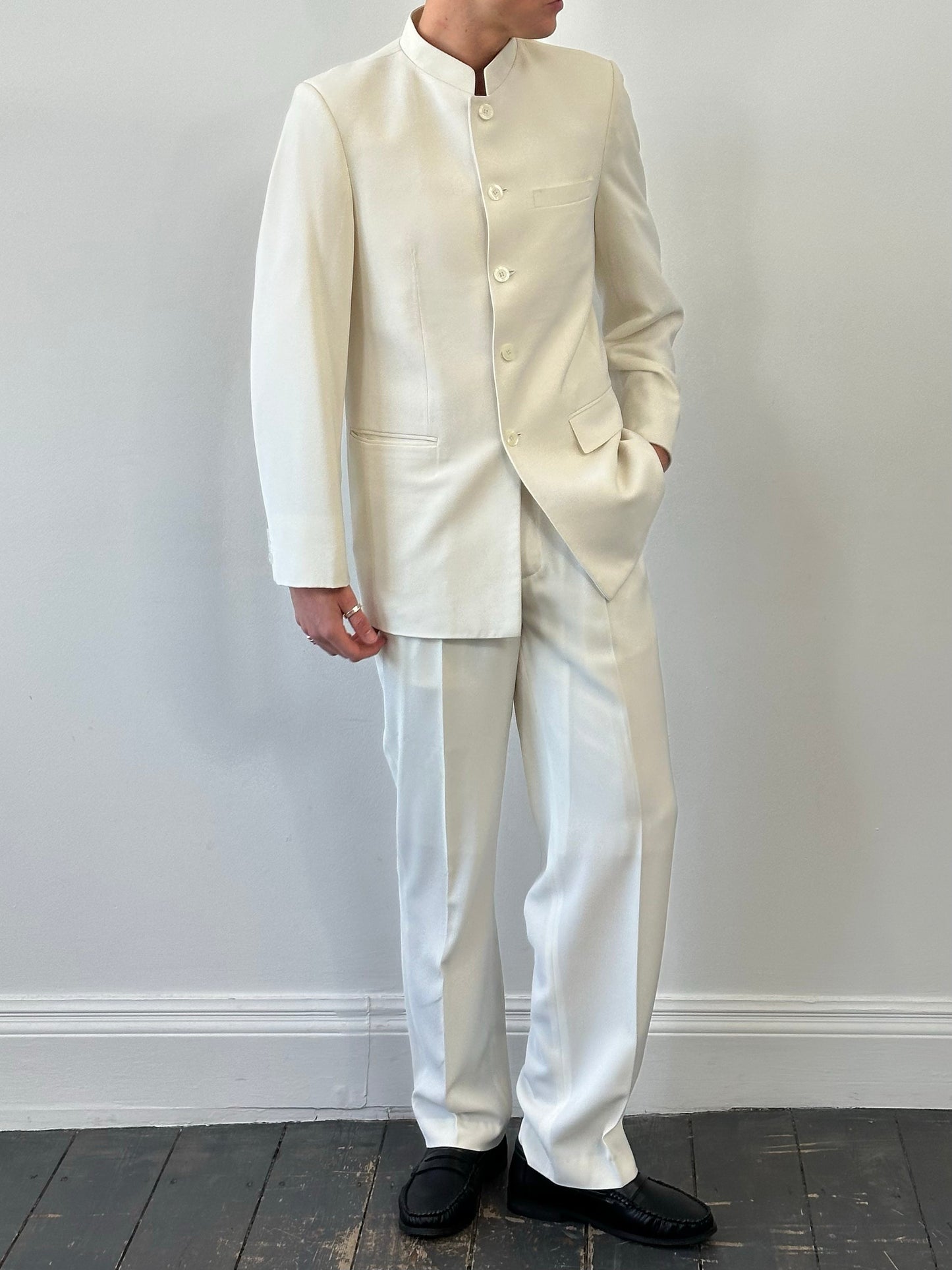 Vintage 1990s Collarless Single Breasted Suit - 40R/W30