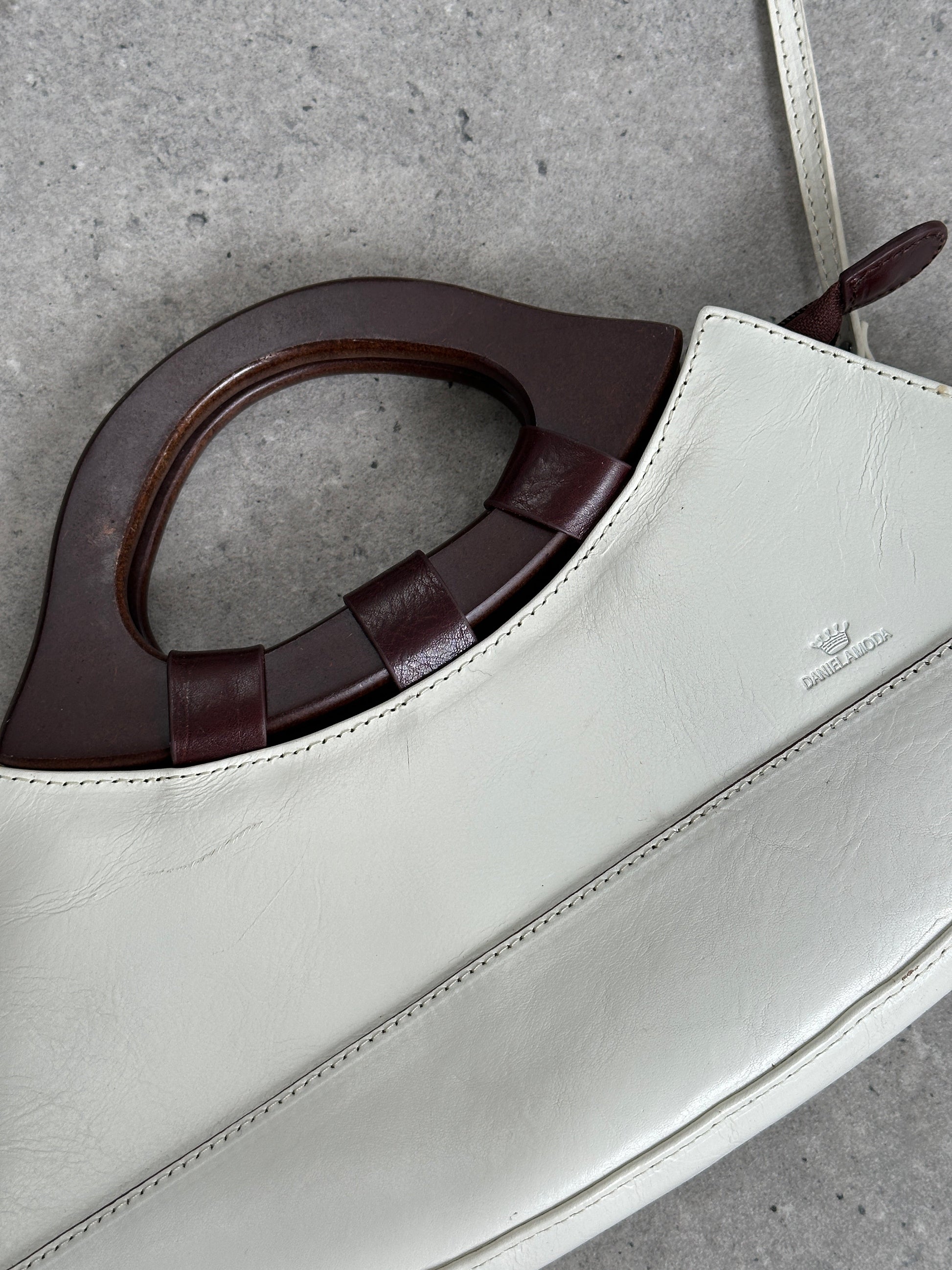 Italian Vintage 1990s Leather Crossbody Bag