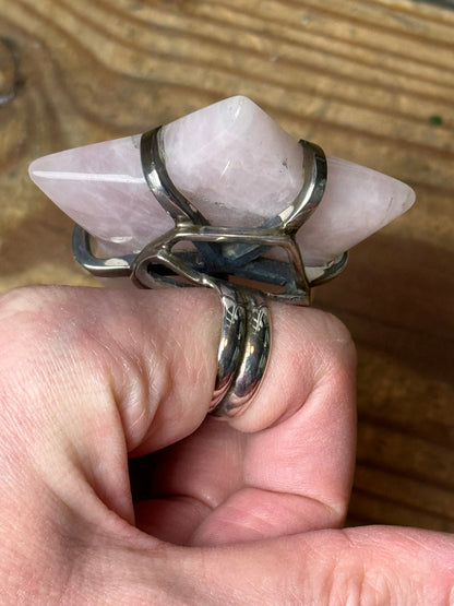 Gary Holder London 2000s Sterling silver rose quartz star ring | O/S, Rose