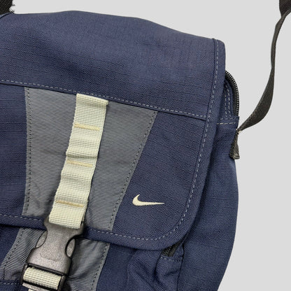 Nike 2003 Ripstop Multipocket Crossbody Bag | O/S, Navy