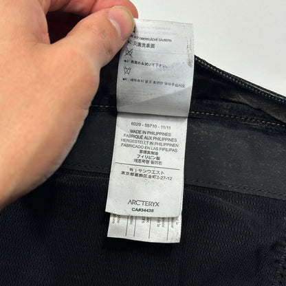 Arc’teryx 2011 Arro 22 Waterproof Backpack - 24k Gold