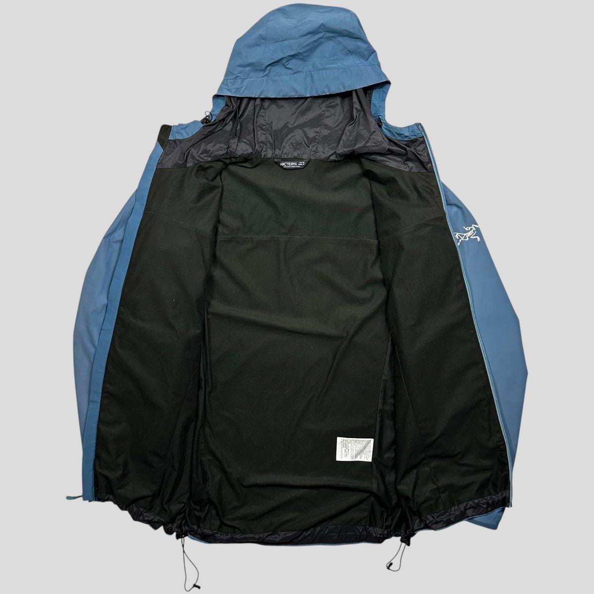 Arc’teryx 2017 Goretex Solano Lightweight Jacket - M/L | Medium, Blue