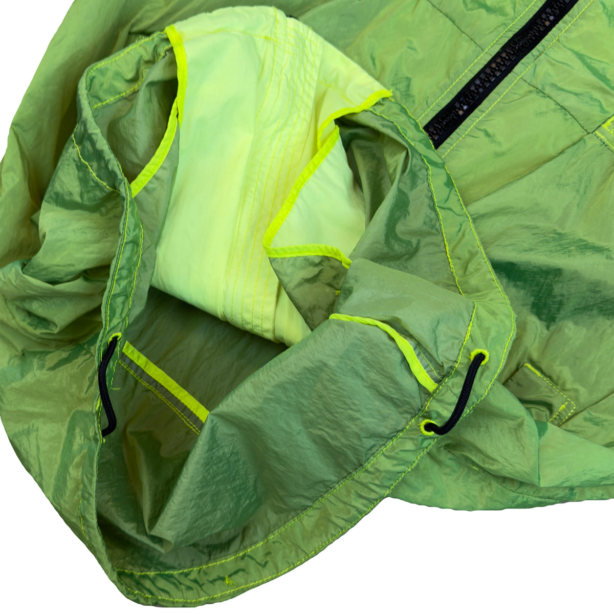 Stone Island SS/19 Nylon Metal Watro Jacket In Green (L) | Green, Green