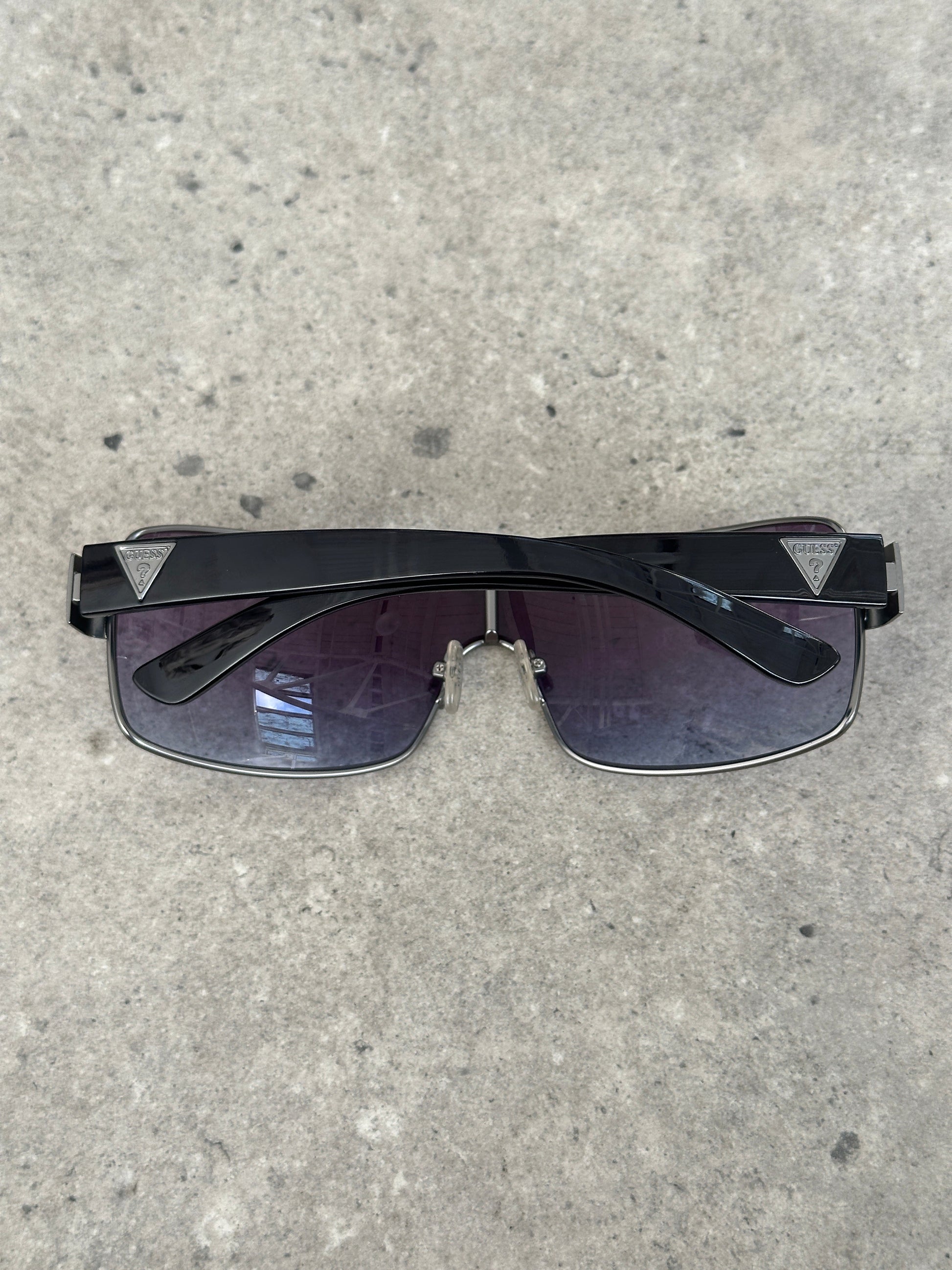Guess 2000s Oversized Shield Logo Sunglasses