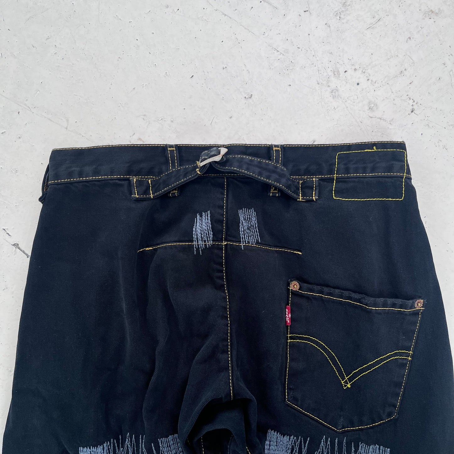 vintage levis engineered jeans | Navy, Red