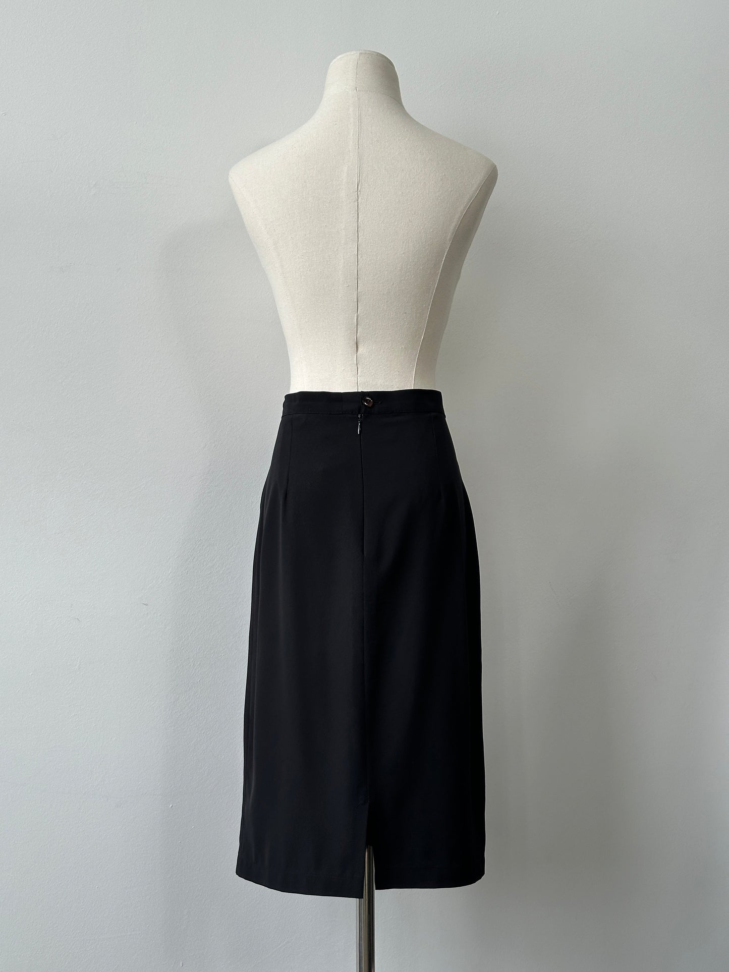 Italian Vintage 1990s Mini Skirt - W30