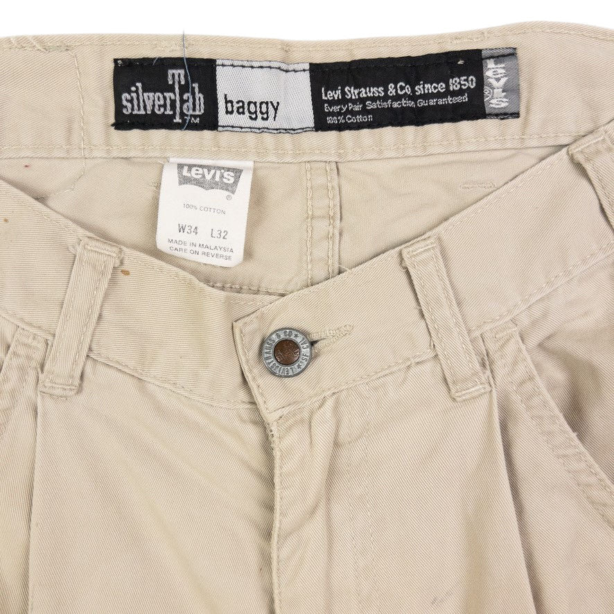 Vintage Levi's Silver Tab Baggy Lightweight Trousers Size W33