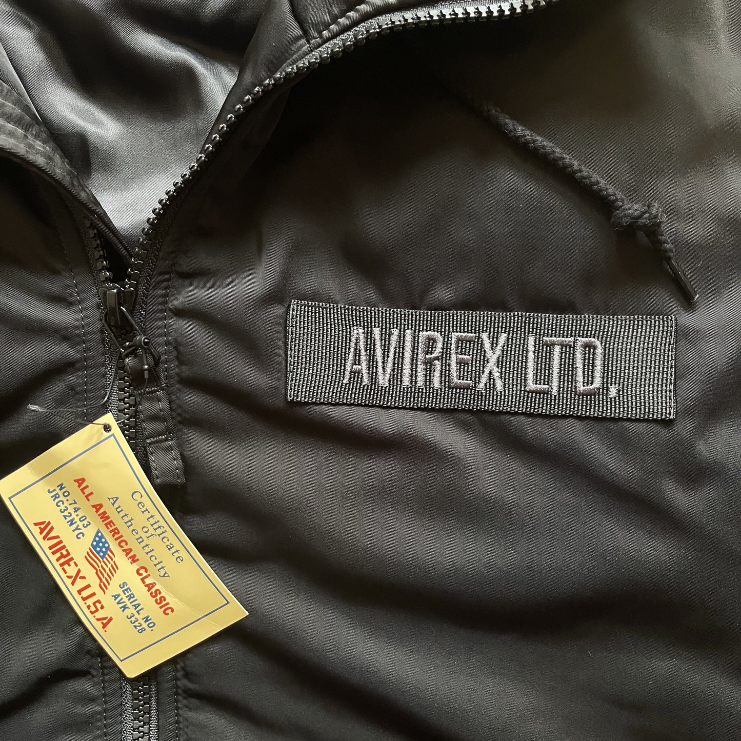 Avirex Padded Bomber Jacket With Hood - L