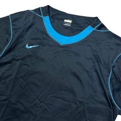 Nike 2007/08 Training Shirt In Navy ( L )