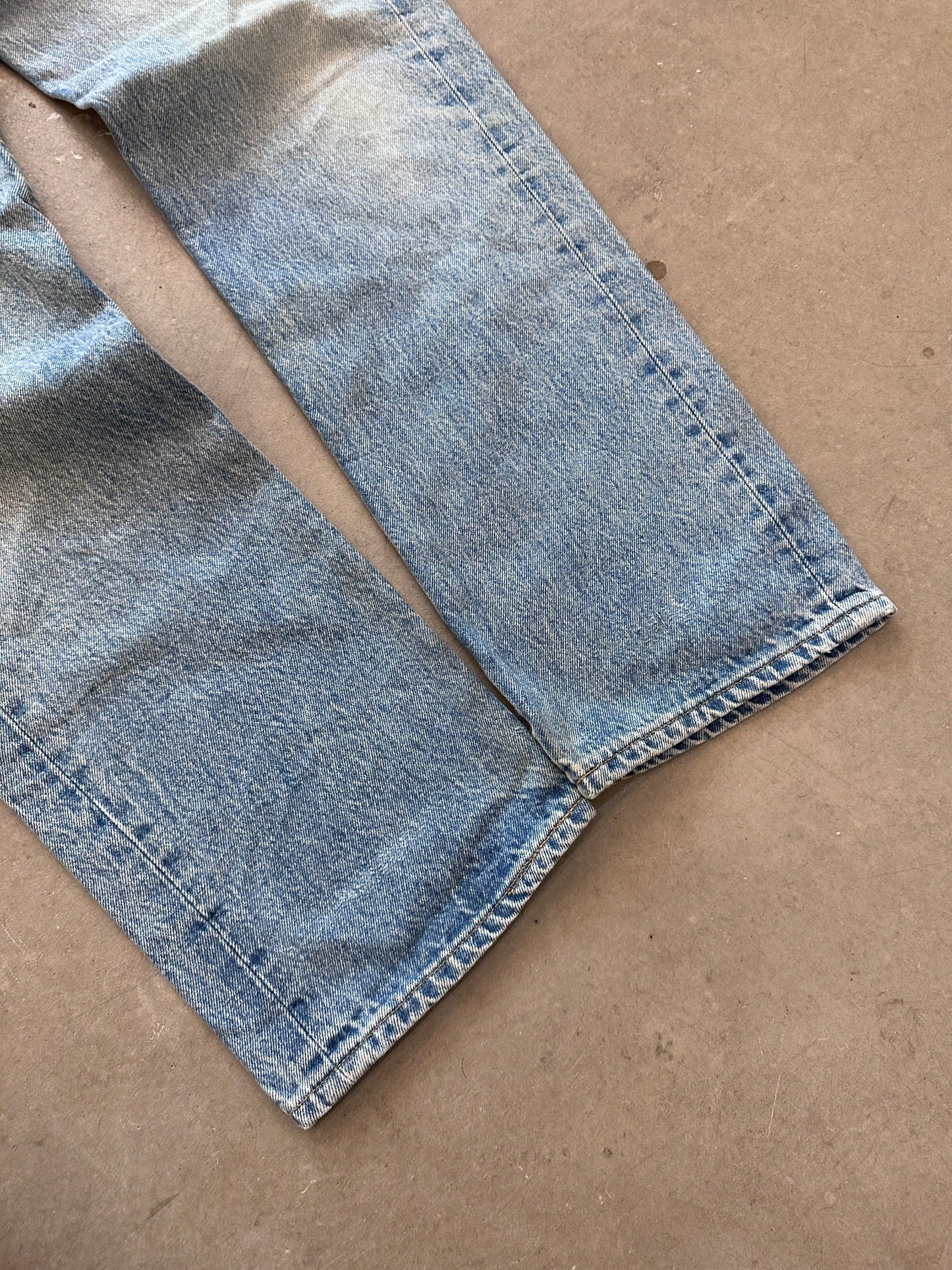 1980's Levi's 501 Jeans - 32 x 32 | W32, Red