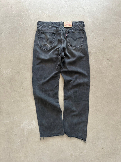 1990's Levi's 501 Repaired Jeans - 36 x 30 | W34, Red