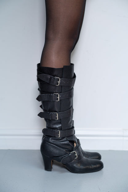 VIVIENNE WESTWOOD PIRATE BUCKLE BOOTS (EU 41) | DEFAULT TITLE, Black