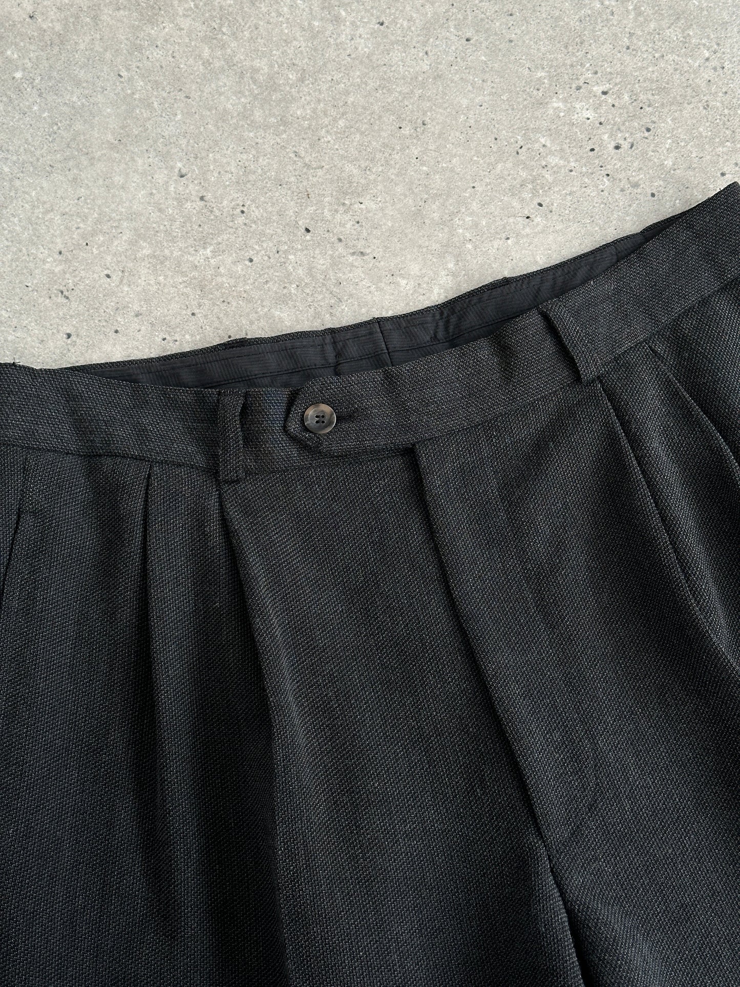 Vintage High Waisted Woven Pleated Trousers - W30