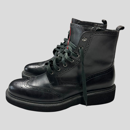 Prada Brogue Detailed Leather Combat Boots - UK7.5/8