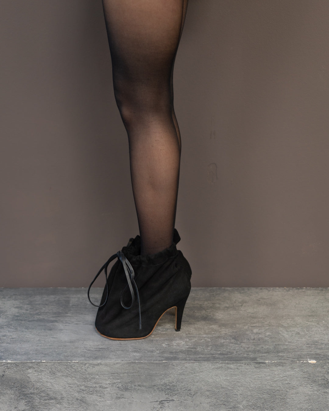 VIVIENNE WESTWOOD ANIMAL TOE SACK BOOTS (EU 37, FITS LIKE 36)