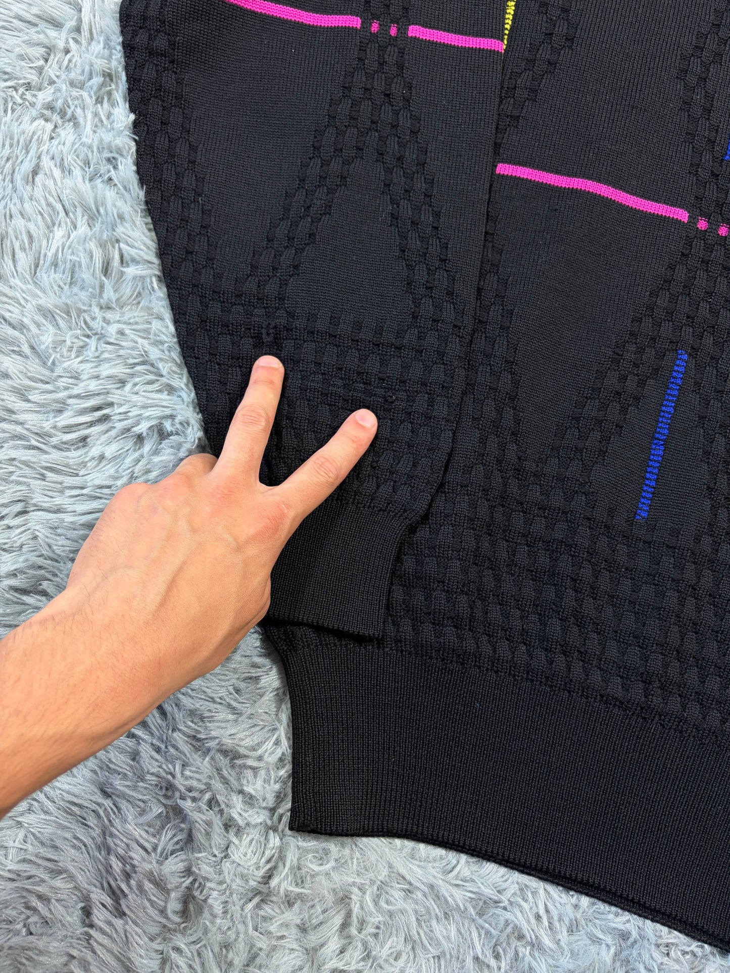Gianni Versace 1991 Lines & Diamonds Geometric Heavy Knit - M/L | O/S, Multicoloured