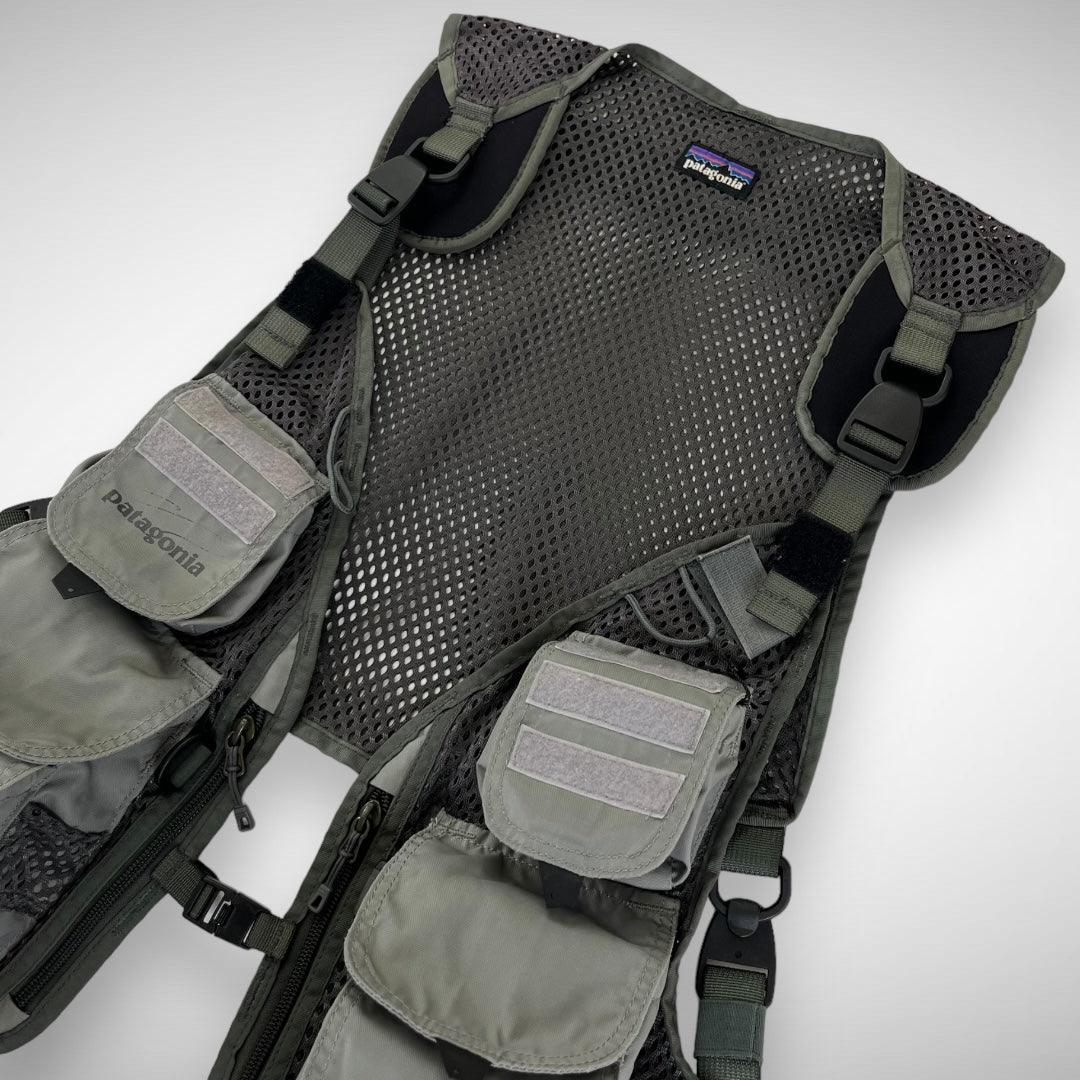 Patagonia Multi-Pocket Mesh Flying Fish Vest (2000s) - Known Source