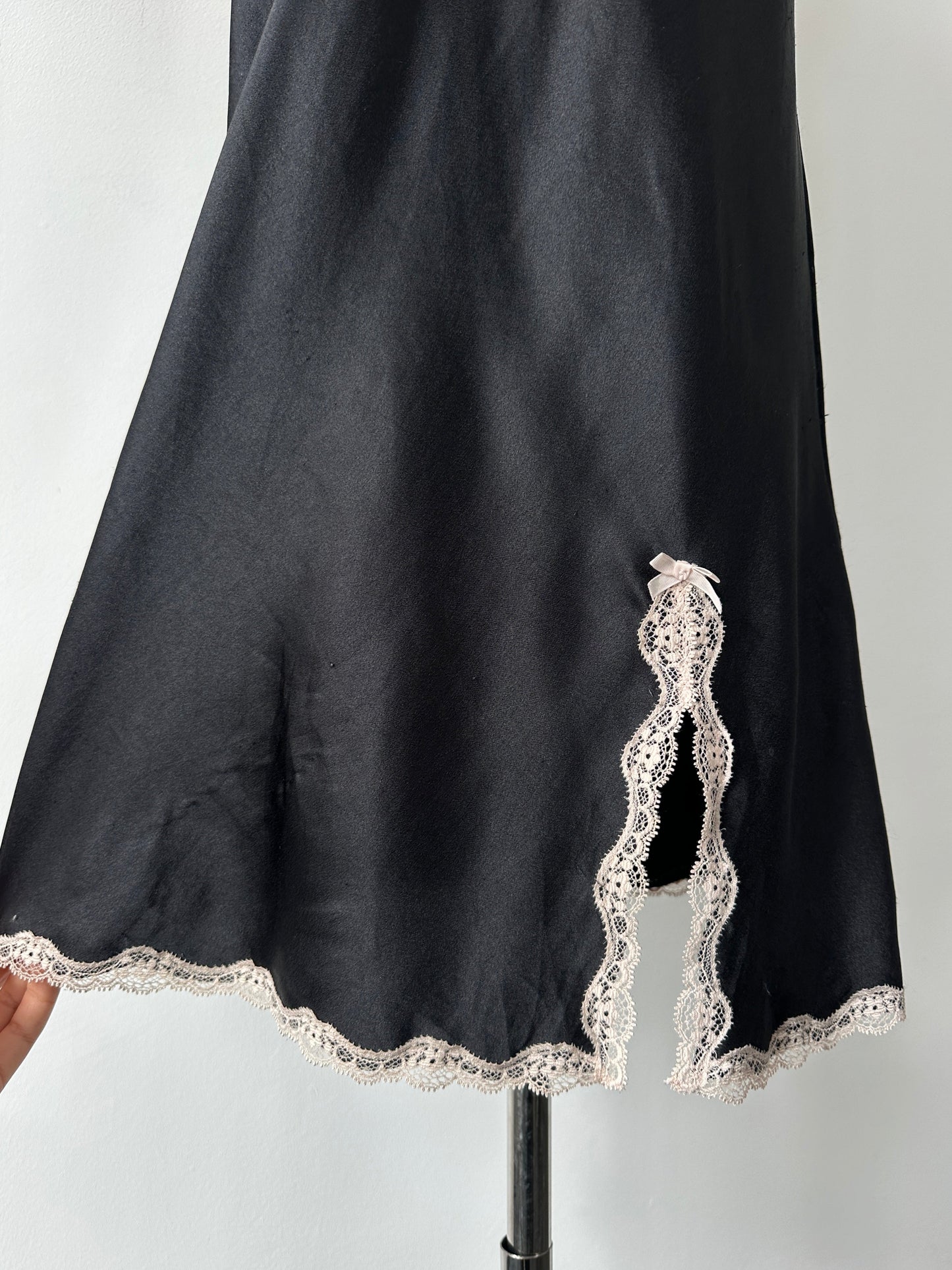 Victoria's Secret 2000s Satin Lace Mini Slip Dress - L