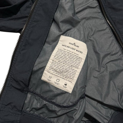 Stone Island Naslan Light Watro Jacket | Medium, Navy