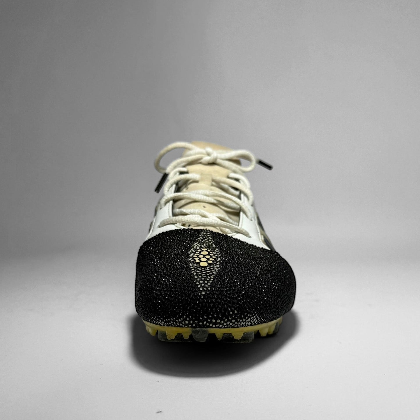 Adidas Y3 Track & Field ‘Stingray’ (2004)