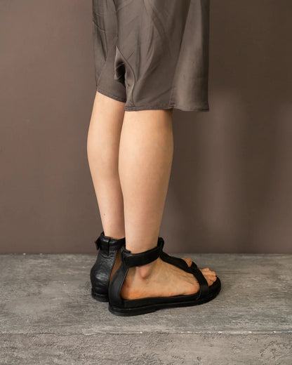 ANN DEMEULEMEESTER SANDALS (EU 39)