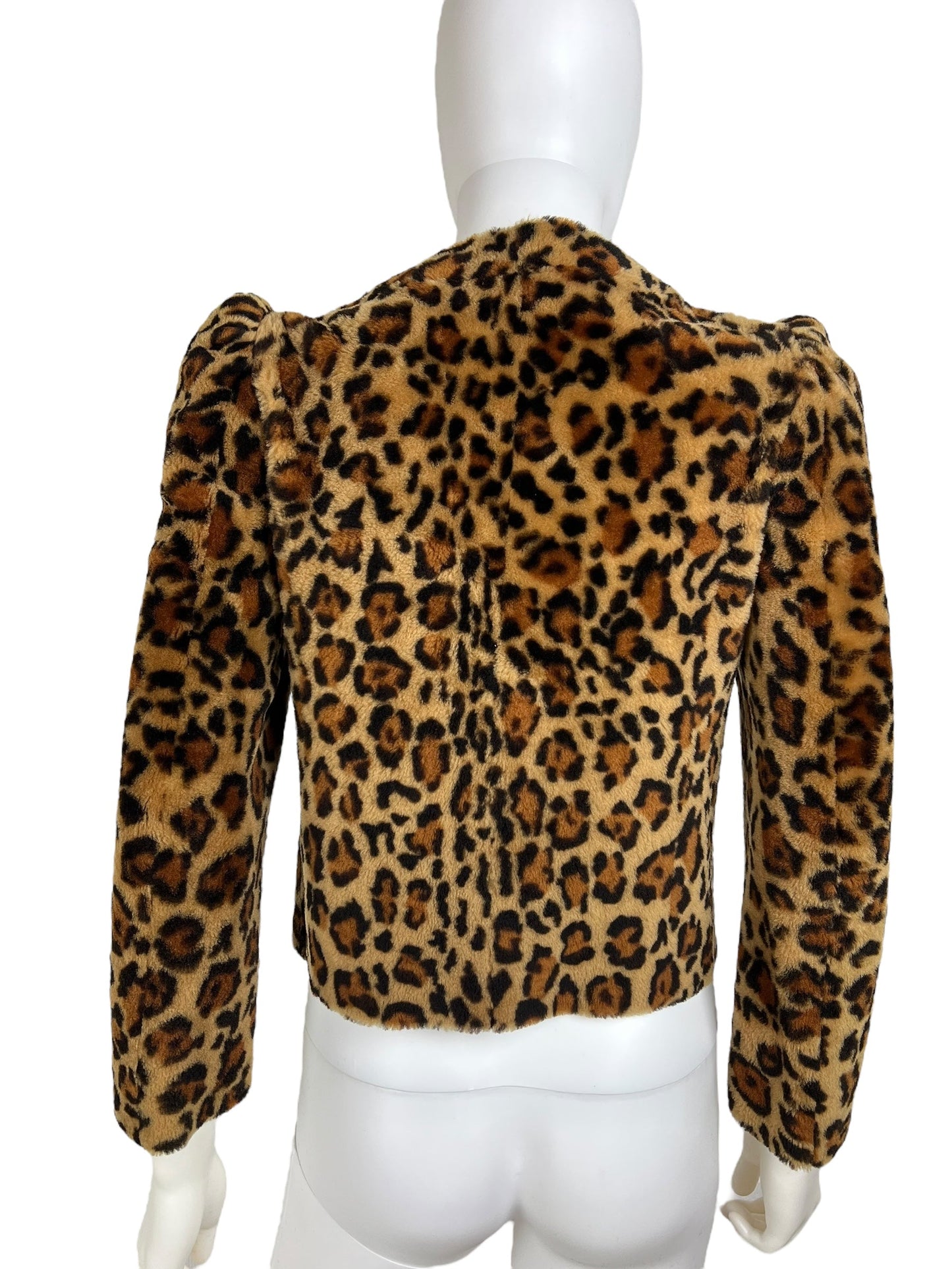 Miu Miu Automne 2010 shearling leopard jacket | Animal, Gold