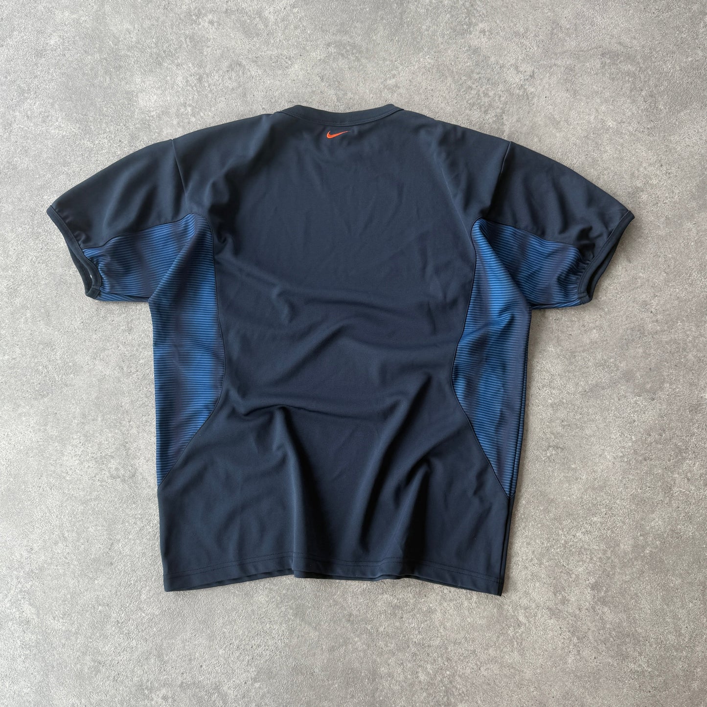Nike RARE 1990s technical nylon spellout t-shirt (L)