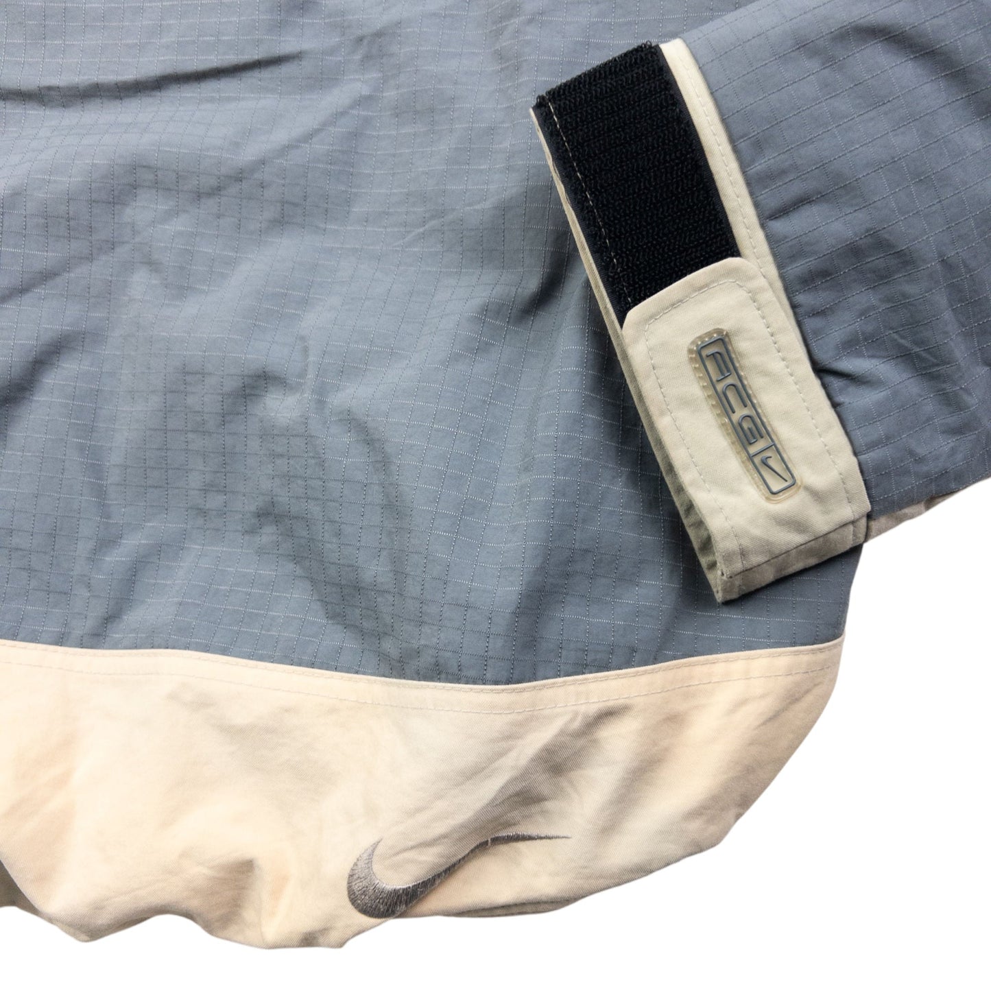 Vintage Nike ACG Q Zip Hooded Waterproof Jacket Size M