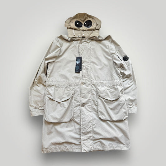C.P. Company Flatt Nylon Goggle Parka Coat L/XL BNWT | O/S, Beige