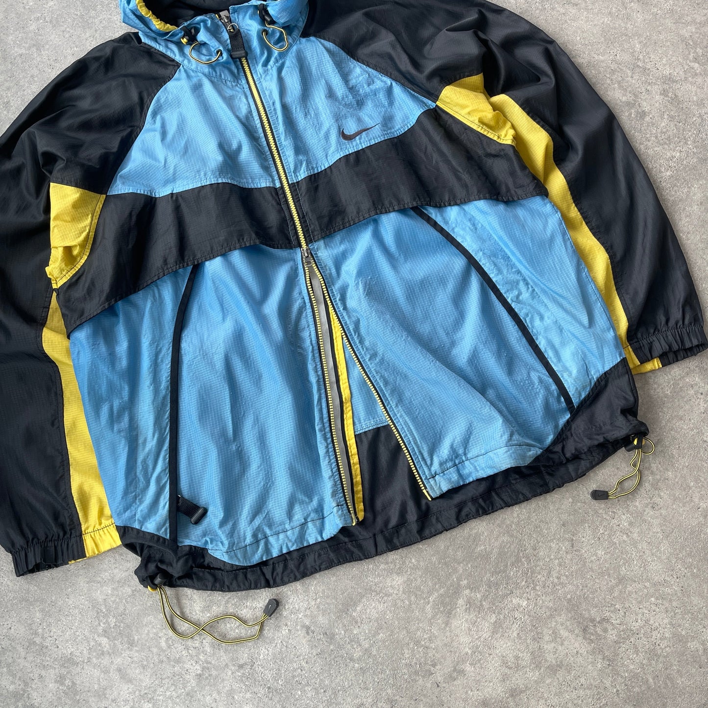 Nike ACG RARE 1990s lightweight packable shell jacket  (XL)