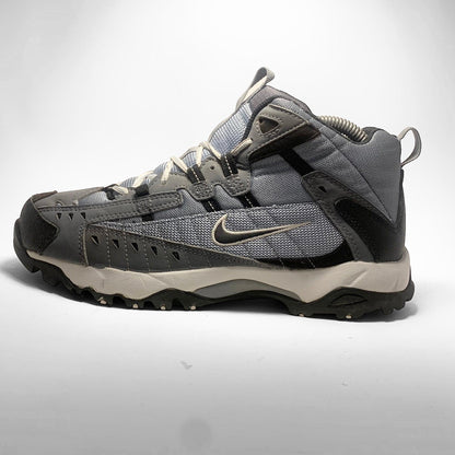 Nike ACG Lahar Mid (2006) - Known Source