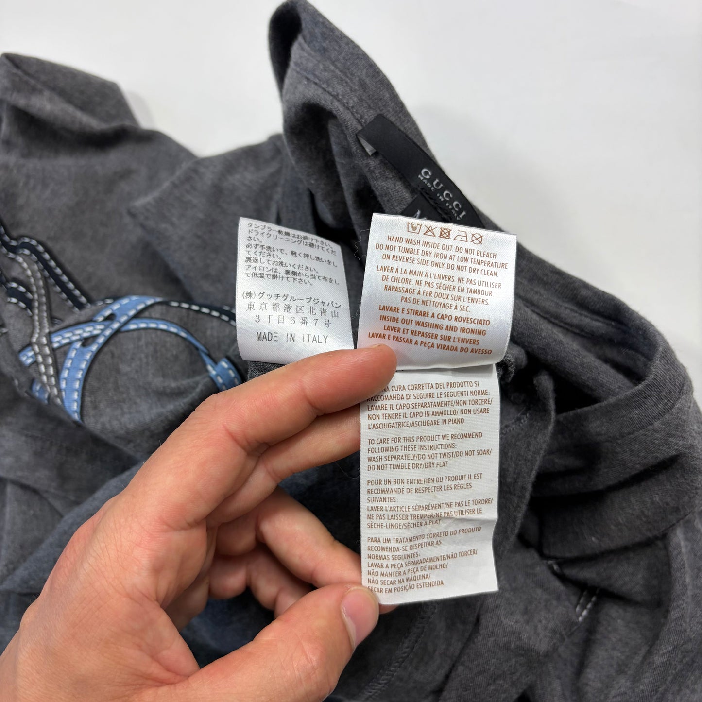 Gucci by Frida Giannini 2008 Ribbon Graphic Logo T-shirt - S/M | O/S, Grey