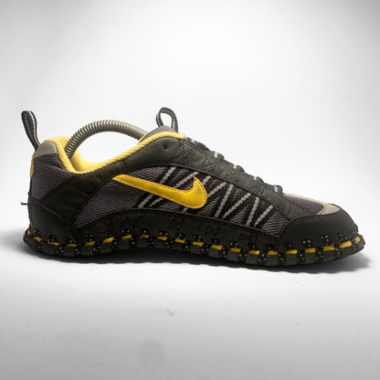 Nike Air Considered Terra Humarra (2009)