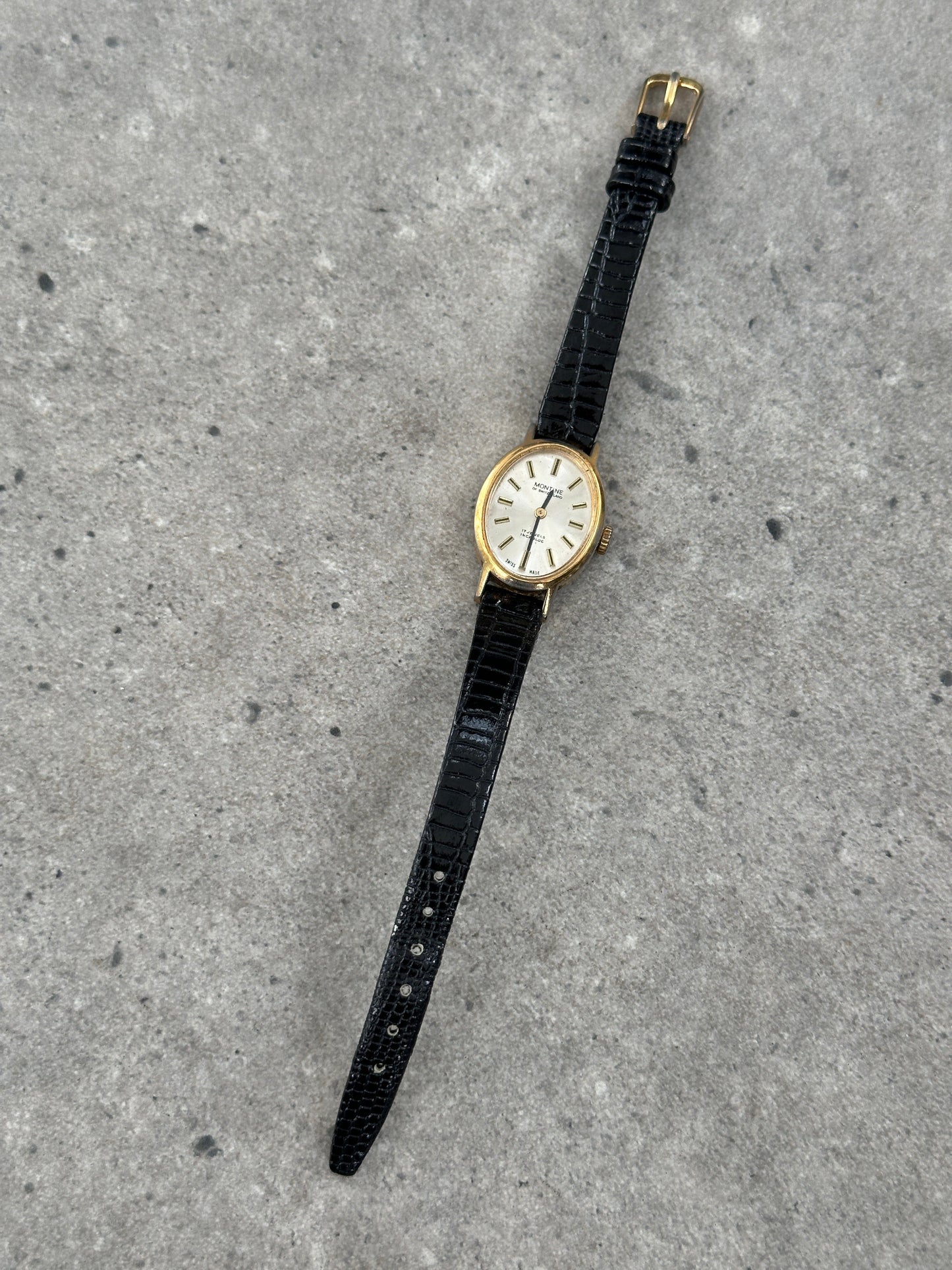 Vintage Montine 1980s Swiss Gold Tone 17 Jewel Leather Watch