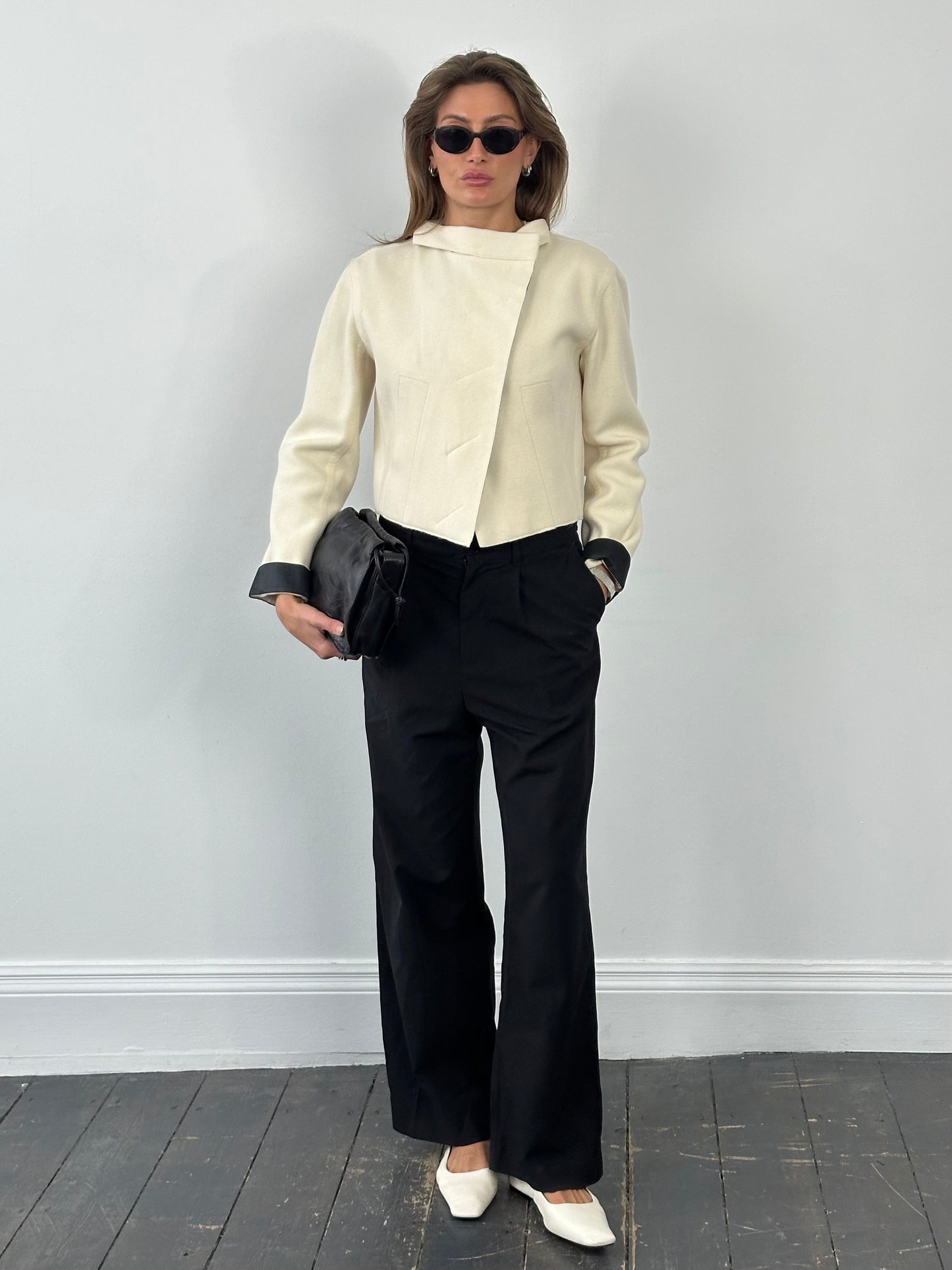 Donna Karan 2000s Pure Wool Cropped Jacket - M