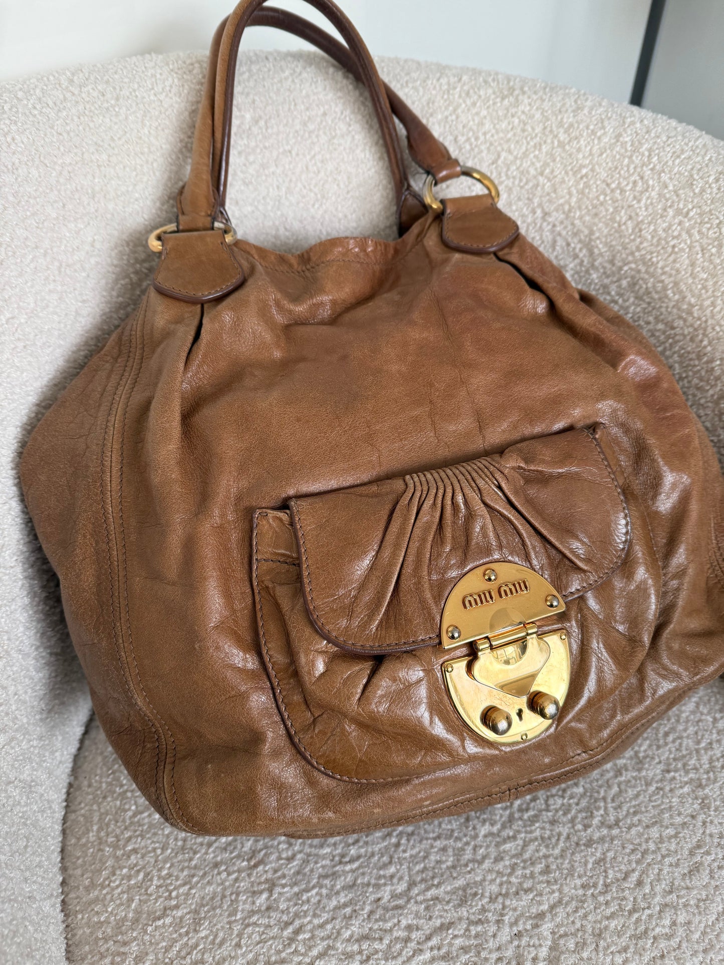 https://cdn.shopify.com/s/files/1/0812/5268/0004/files/37642235-2E86-49B0-AB2C-2FCAC713DDCA.jpg?v=1768581670