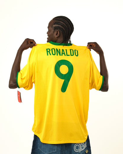 2000-02 Brazil Nike Home Shirt Ronaldo #9 (XL)