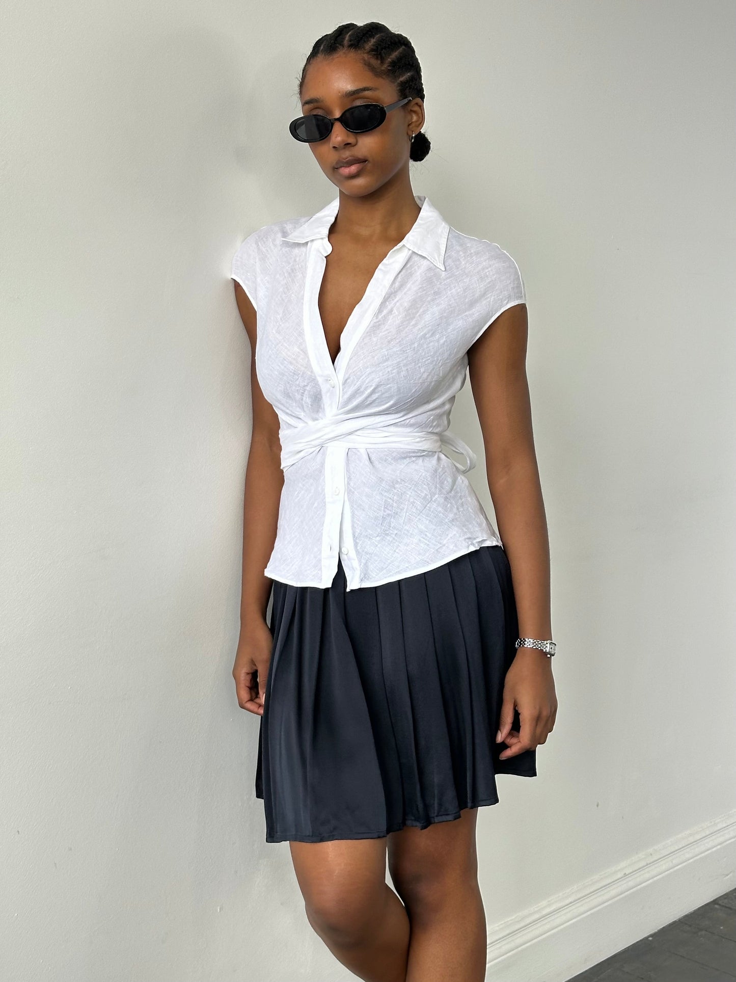 Italian Vintage 1990s Pure Silk Pleated Skirt - W24